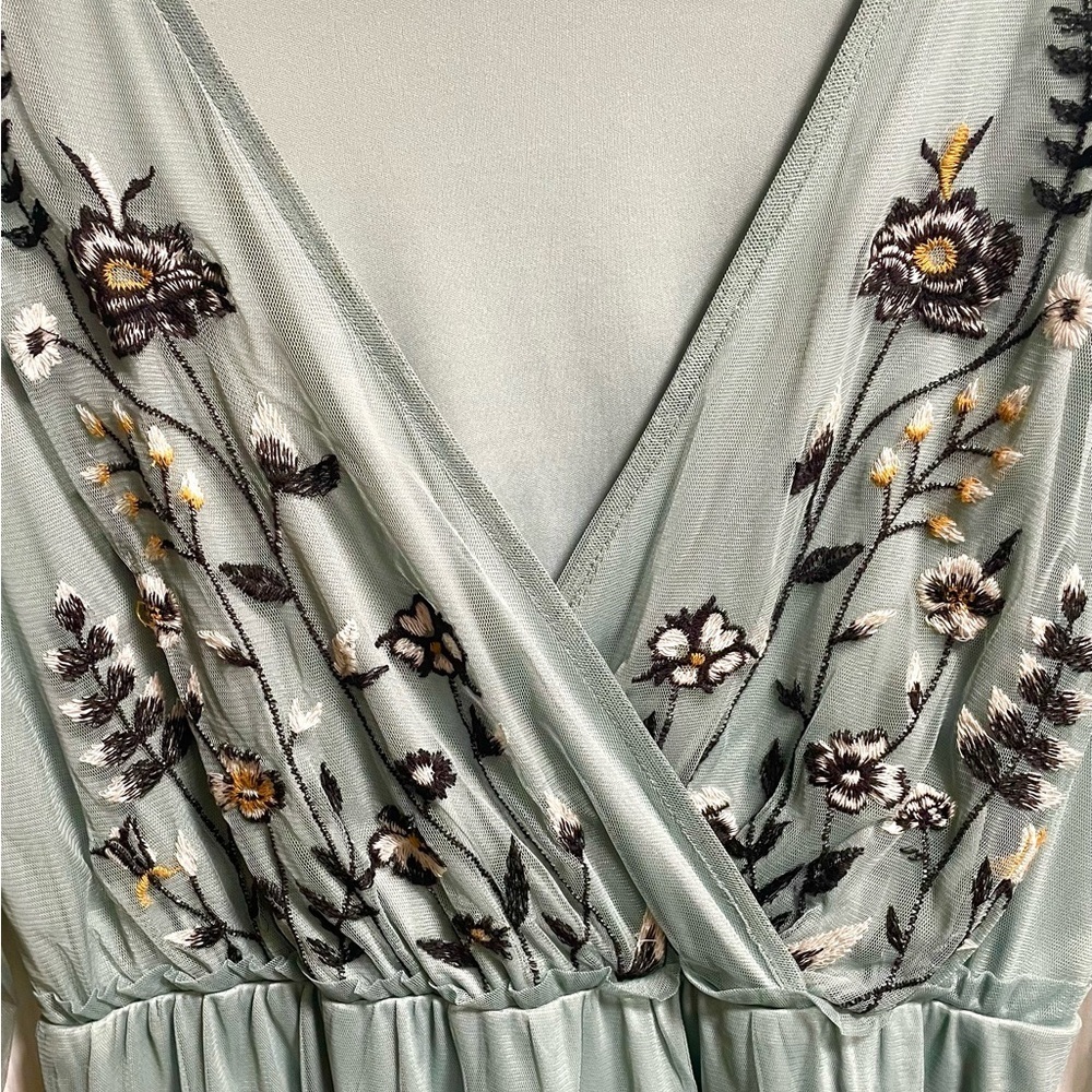 Xhilaration Embroidered Boho Mesh Midi Dress Blue-Sage Cottagecore Size Medium - Picture 11 of 15